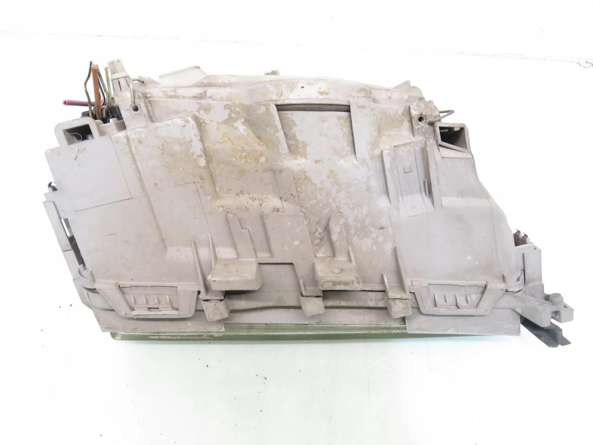 Farol Esquerdo Mercedes W202 Usado OEM A1124276-LAMPA image 3
