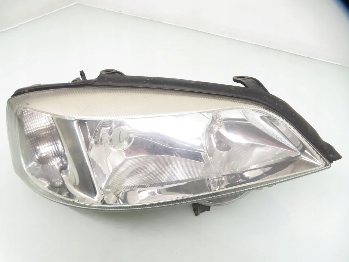 Opel Astra II G etuvalo, oikea, käytetty