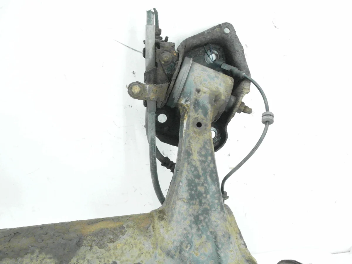 Takapalkki Opel Corsa D HB Käytetty image 4