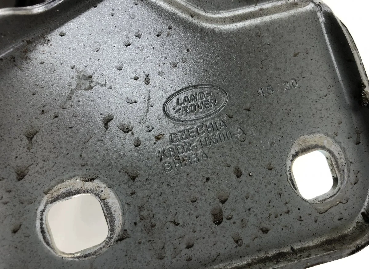 Range Rover Evoque Hood Hinge Left Used thumbnail 4