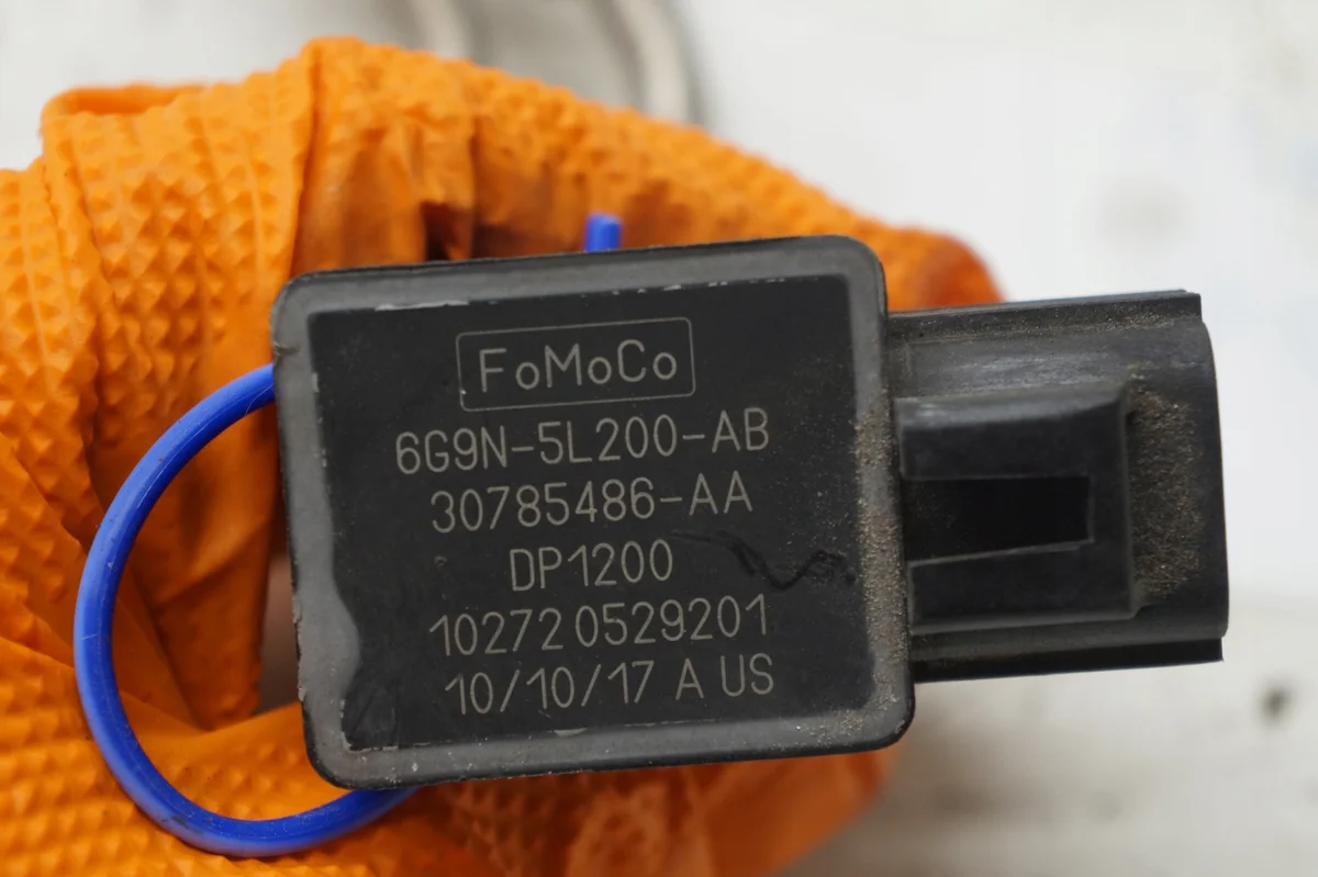 Used DPF Exhaust Pressure Sensor 6G9N-5L200-AB image 3