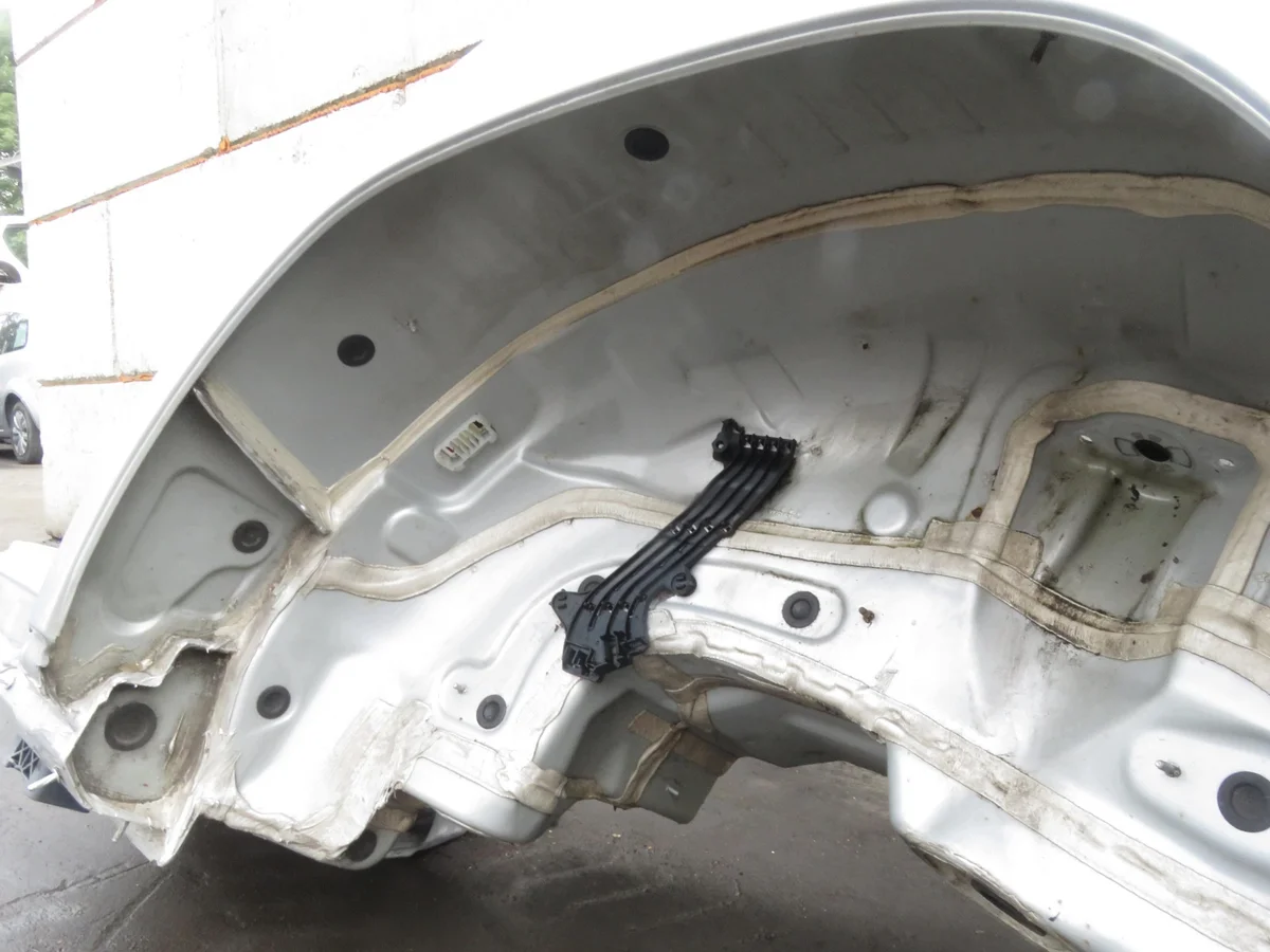 Kotflügel hinten links Mercedes GLK X204 image 7