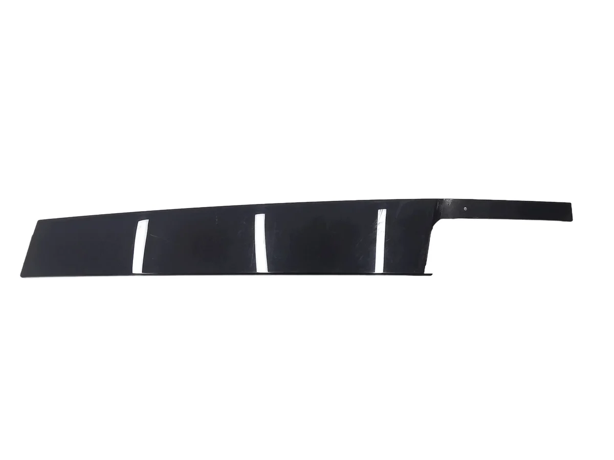 Listv dörr höger fram Seat Ateca Skoda Karoq 575837902B