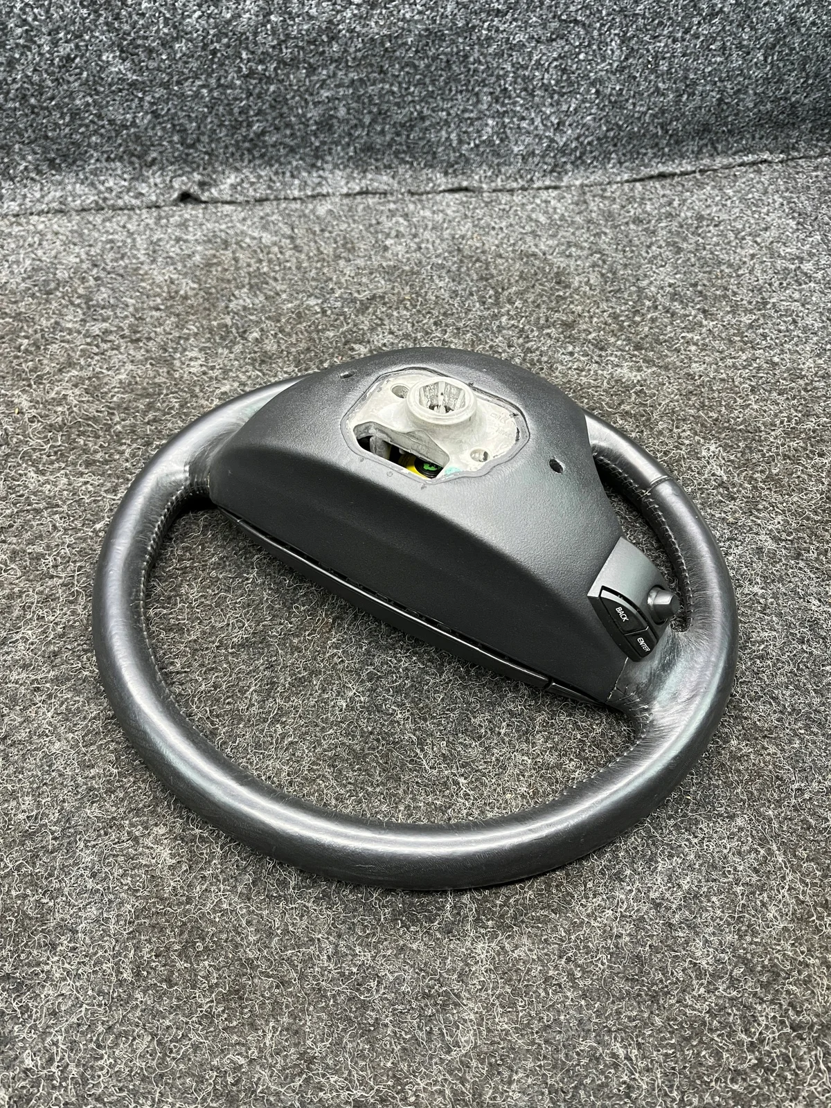 Volant Volvo V50 Airbag Multifonction Occasion image 10