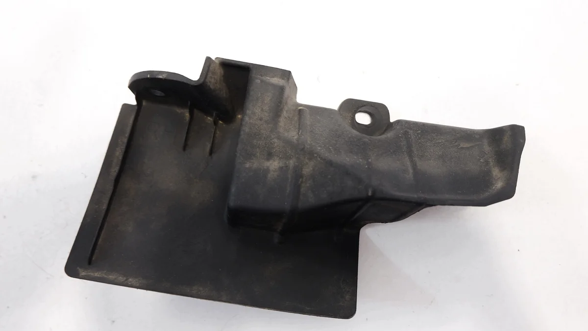 Schmutzfänger hinten rechts Chevrolet Aveo T300 image 10