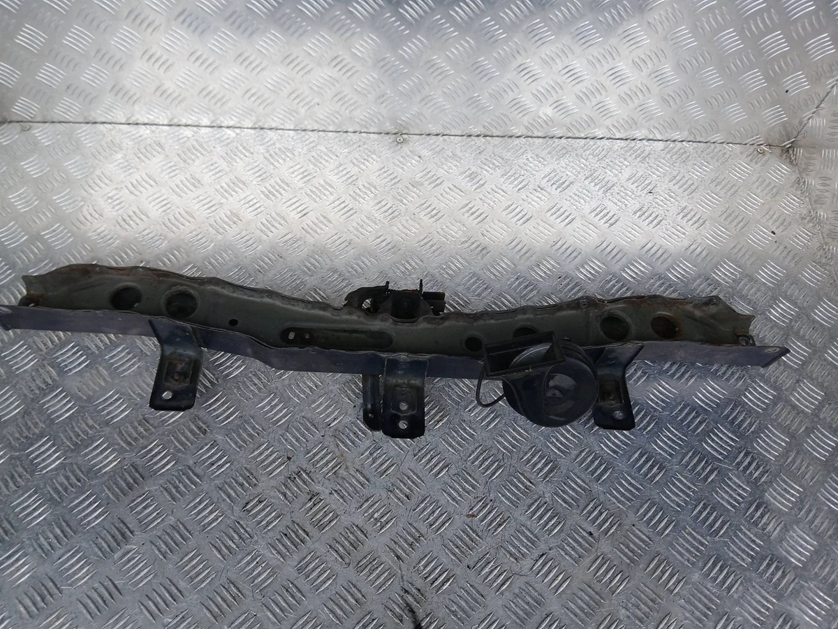 Toyota Auris I Verstärkung Schloss 06-09 image 6