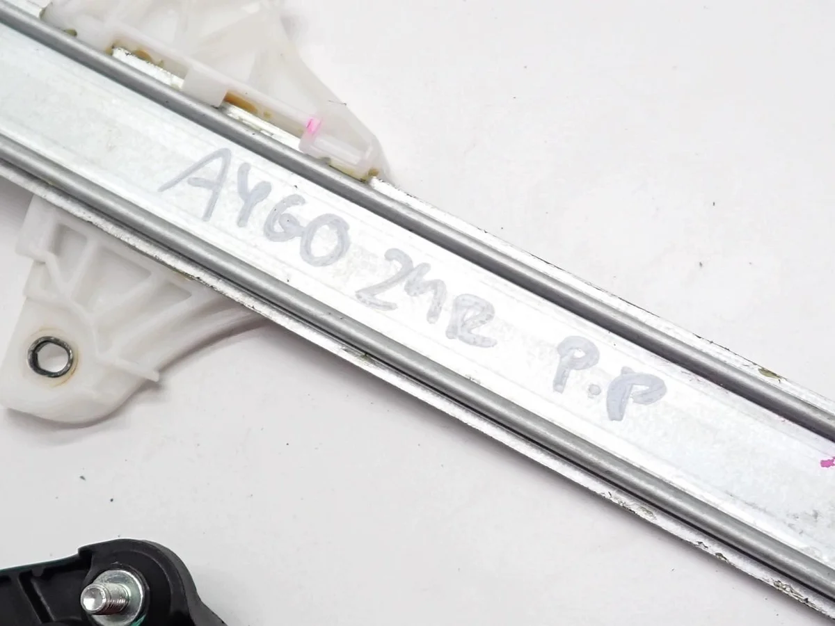 Fenstermotor Rechts Vorne Toyota Aygo X image 5