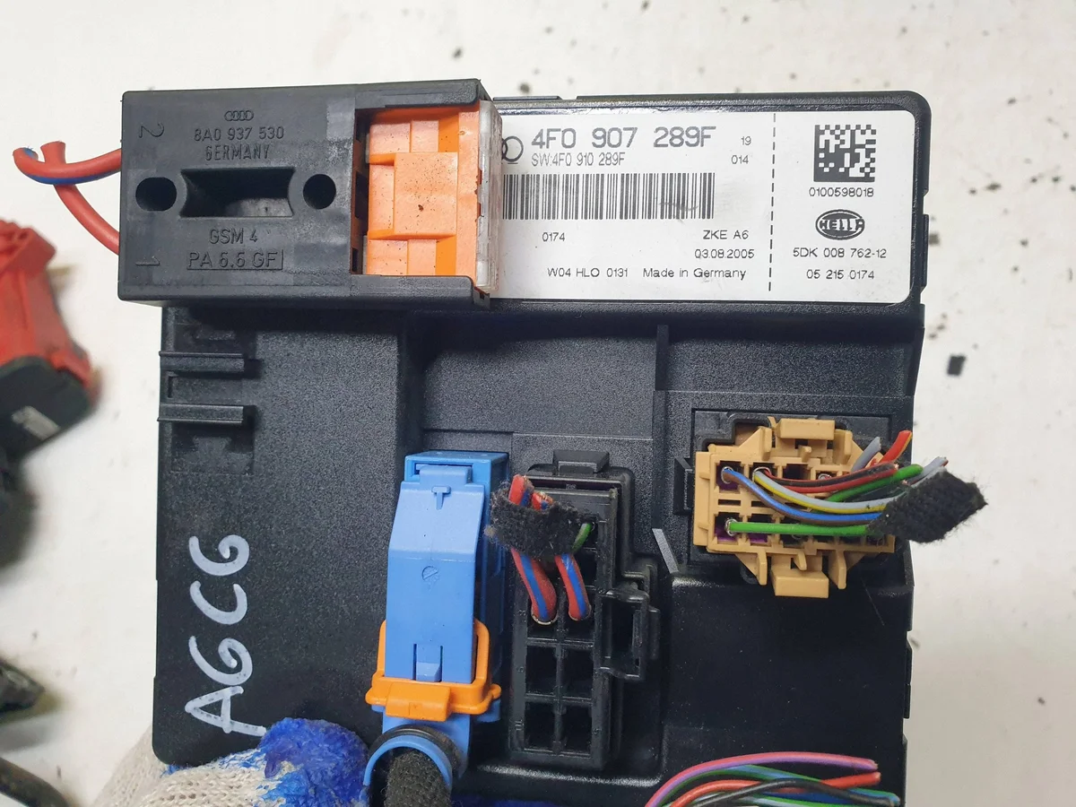 Moduuli mukavuus Audi A6 C6 4F0907289F image 3