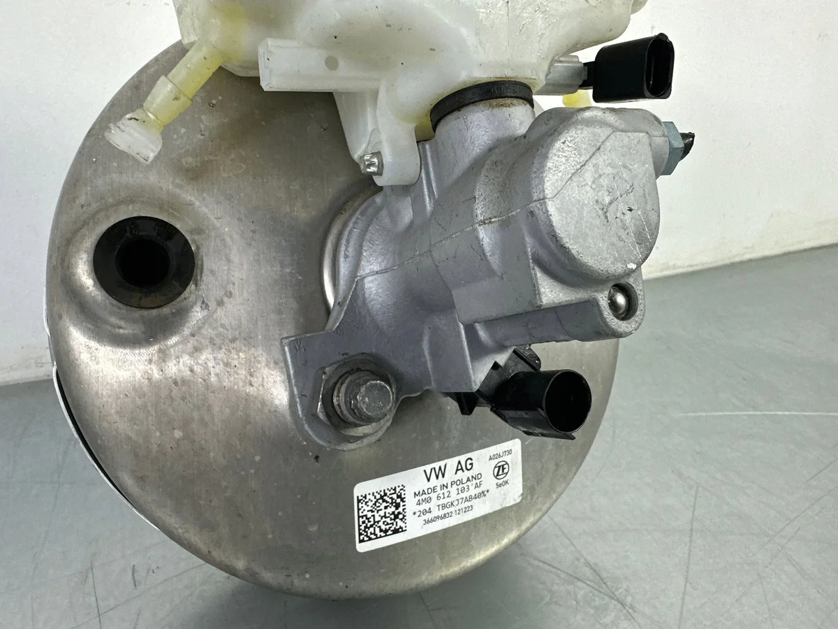 Servofreno Volkswagen Touareg III 4M0612103AF image 8
