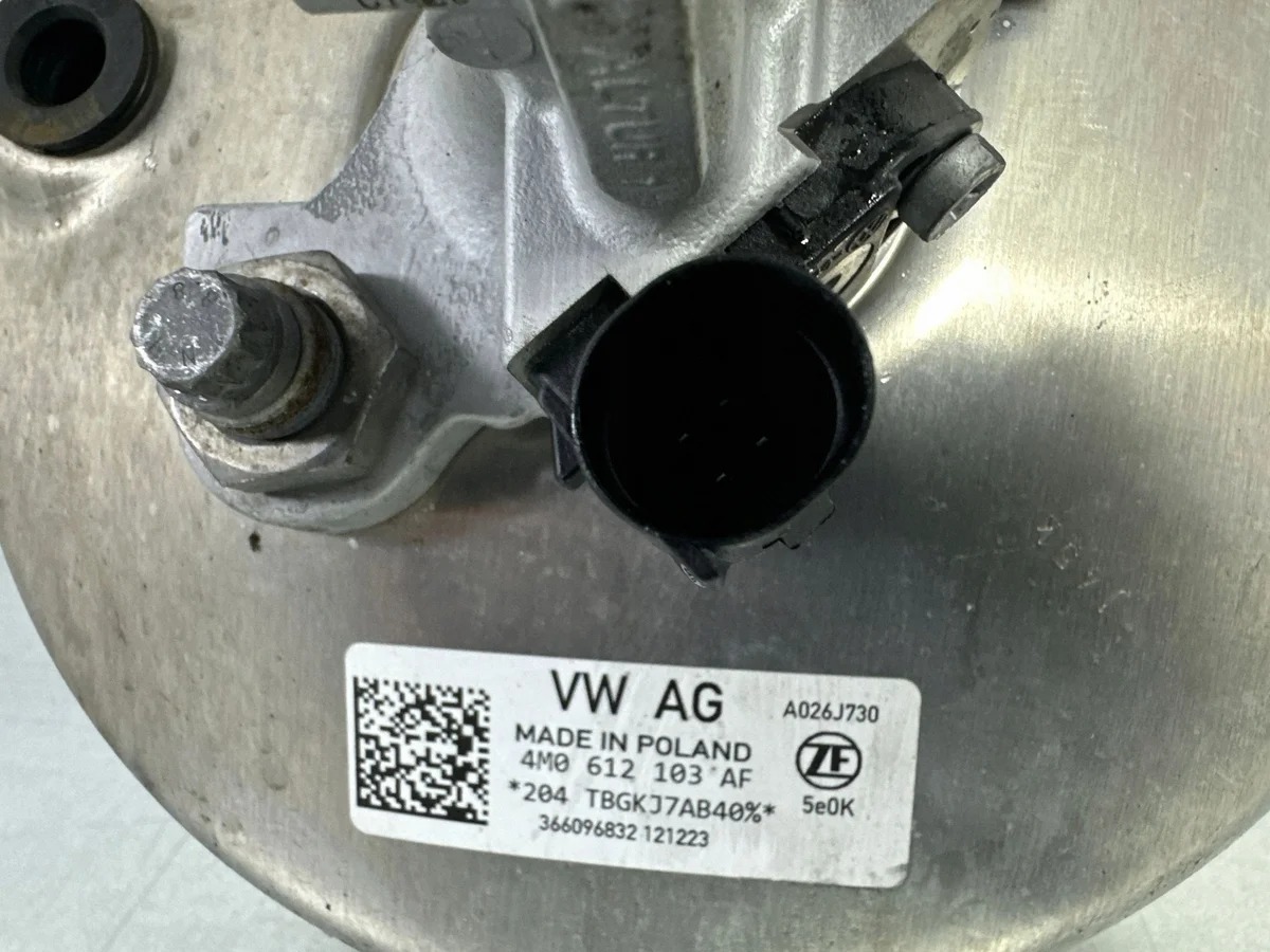 Servofreno Volkswagen Touareg III 4M0612103AF image 10