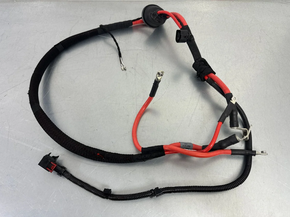 4M0971225 Klema Plusowa VW Touareg III