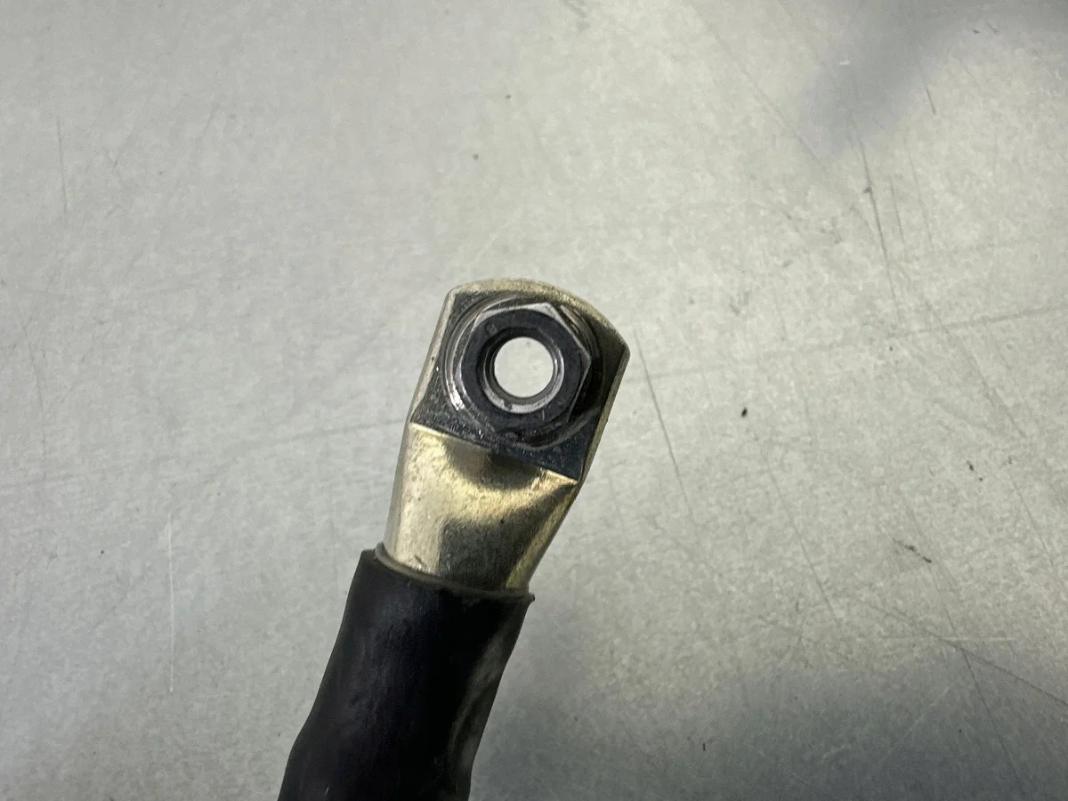 Klema plusowa 4M0971225 VW Touareg III image 6