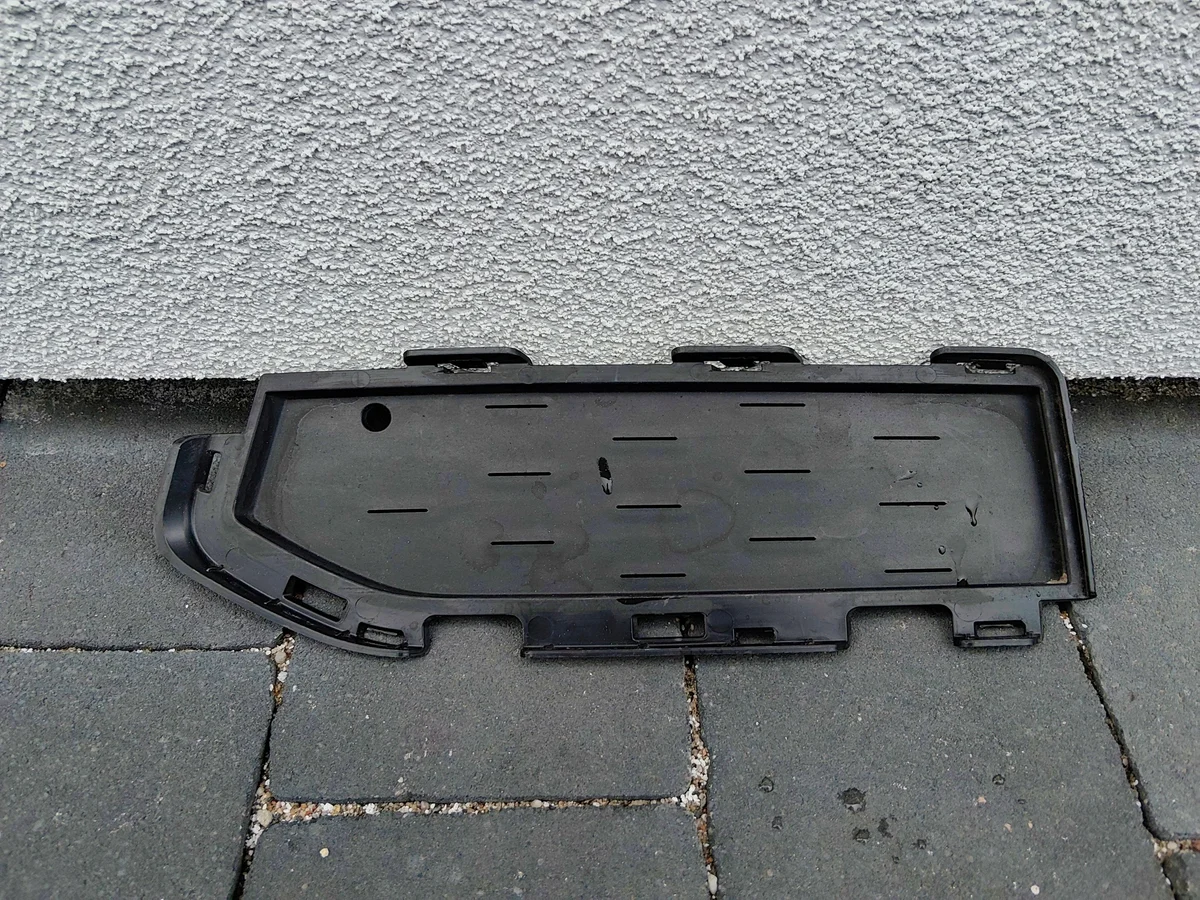 BMW 5 G30 G31 Voorbumper Kap Links