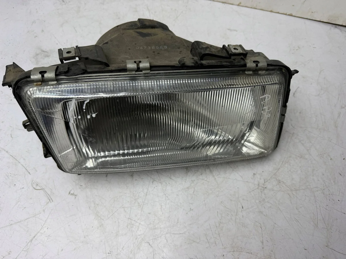 Phare droit Audi 80 90 B3 KOR3754