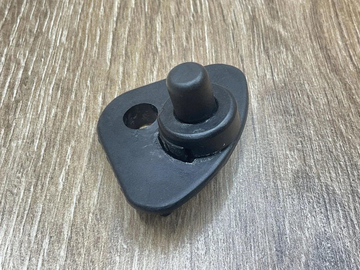 Butée de coffre Mercedes SL R129 image 3