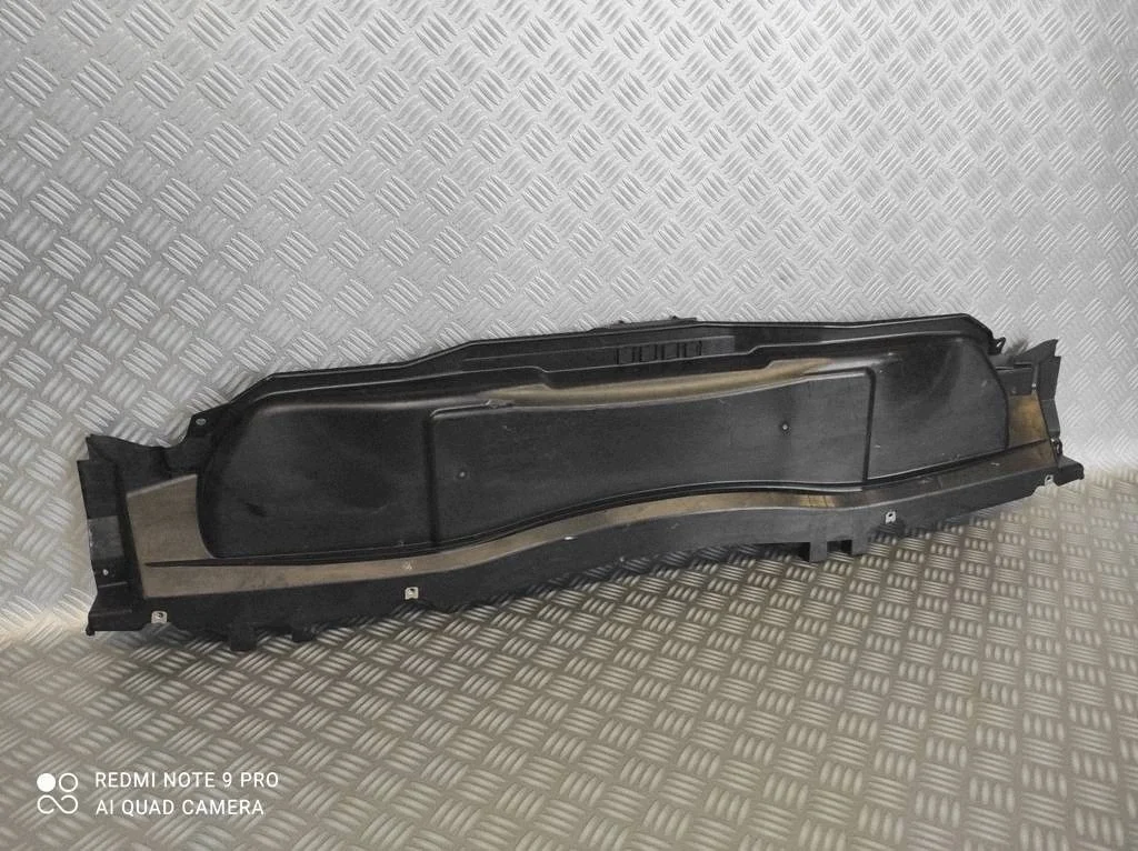 Bas de pare-brise Ford Transit Connect MK2 AM51R01628A image 7