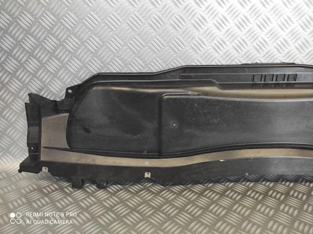 Bas de pare-brise Ford Transit Connect MK2 AM51R01628A image 9