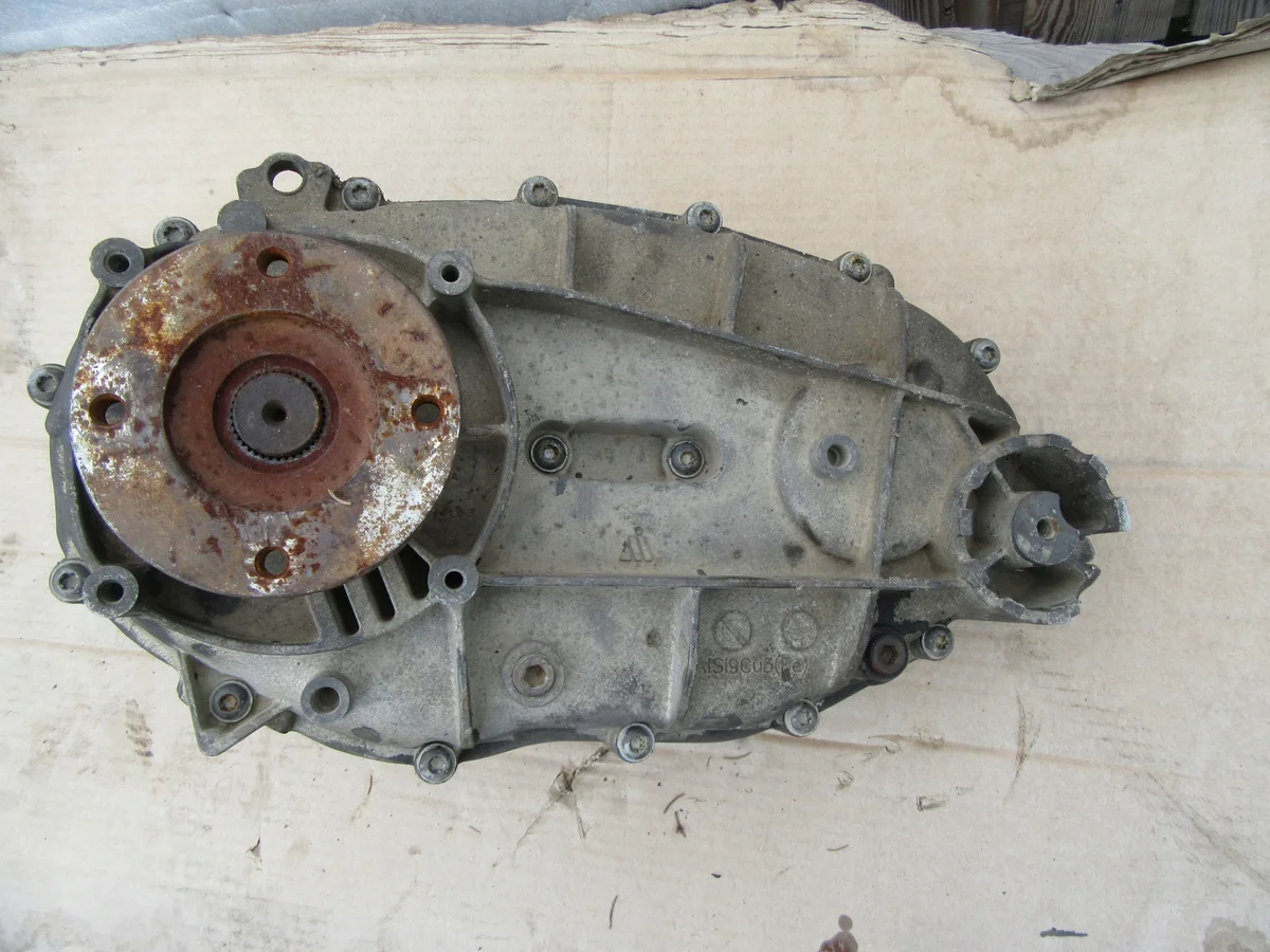 VW Amarok 2.0 BiTDI Transfer Case OBU341010T image 6