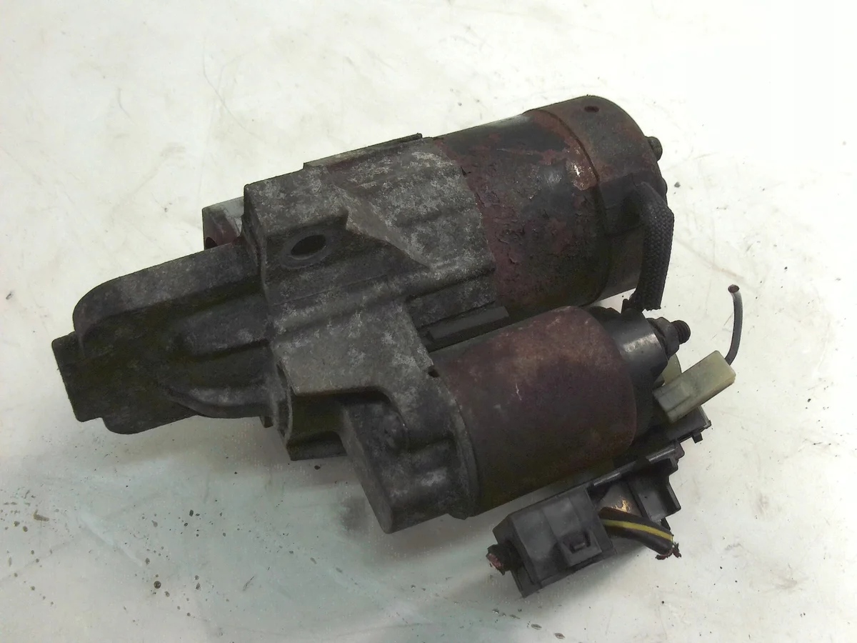Mazda 3 I BK M000T90981 Motor de Arranque