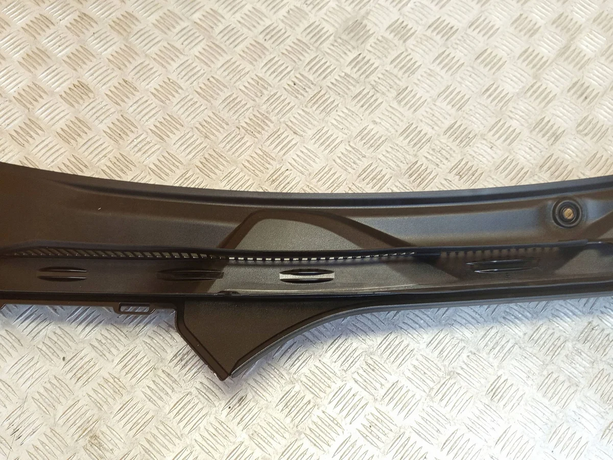 BMW 7427845 Windshield Cowl Panel Used image 4