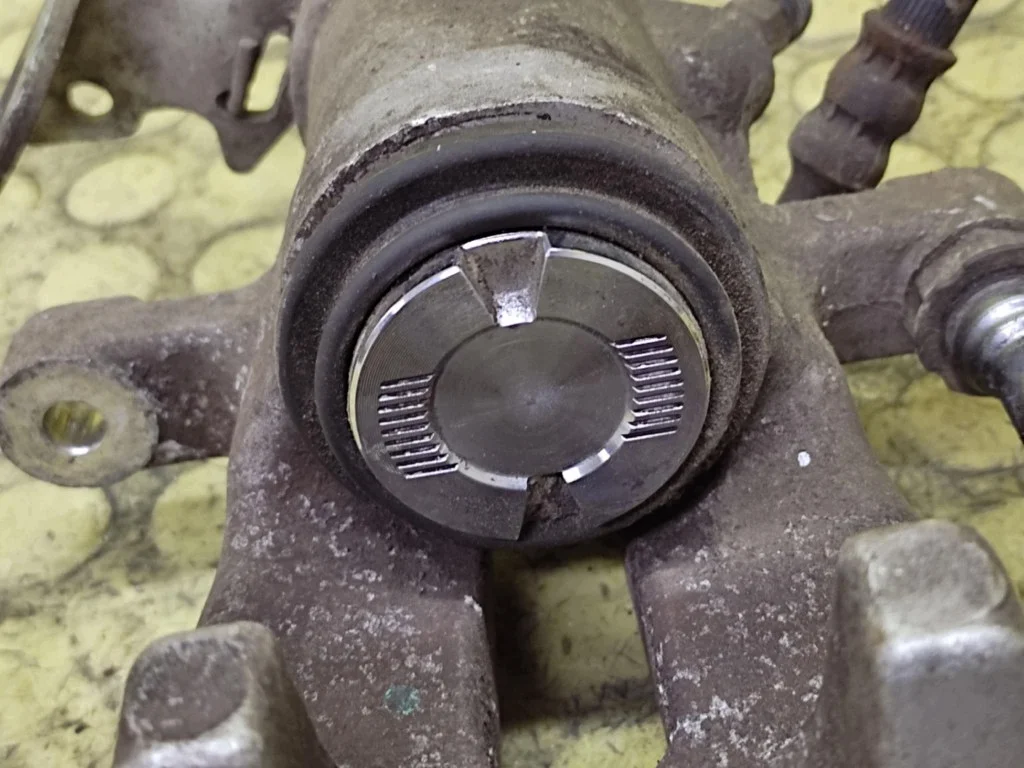 Bremssattel Links Hinten Opel Zafira A image 5