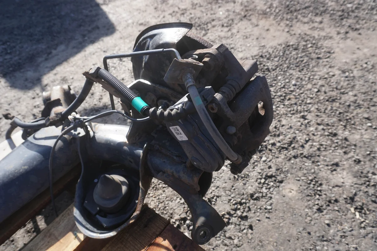 Nissan Qashqai J11 Hinterachsträger gebraucht image 9
