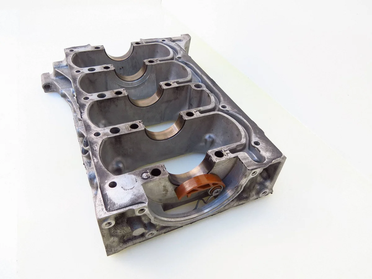 Support de palier de vilebrequin Volvo D4204T14 image 3