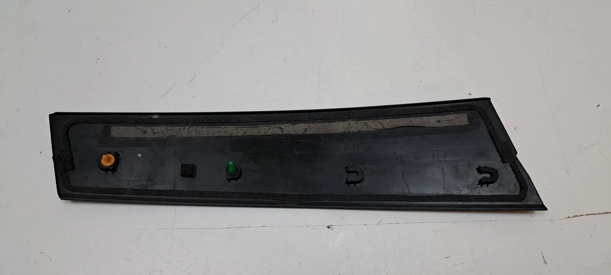 Mazda 3 Türsäulenleiste Rechts Vorne image 3