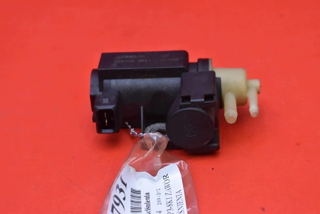Vanne dépression Opel Astra J 1.7 CDTI image 5