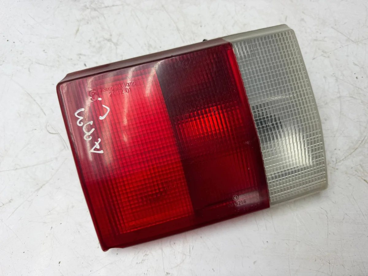 Rückleuchte links Audi 80 B3 KOR3763