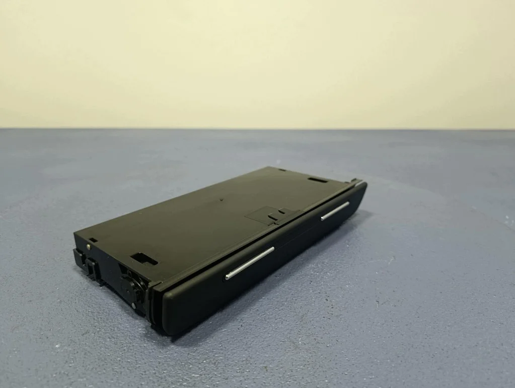 Seat Exeo 09- Dashboard Opbergvak 8H0857058F image 6