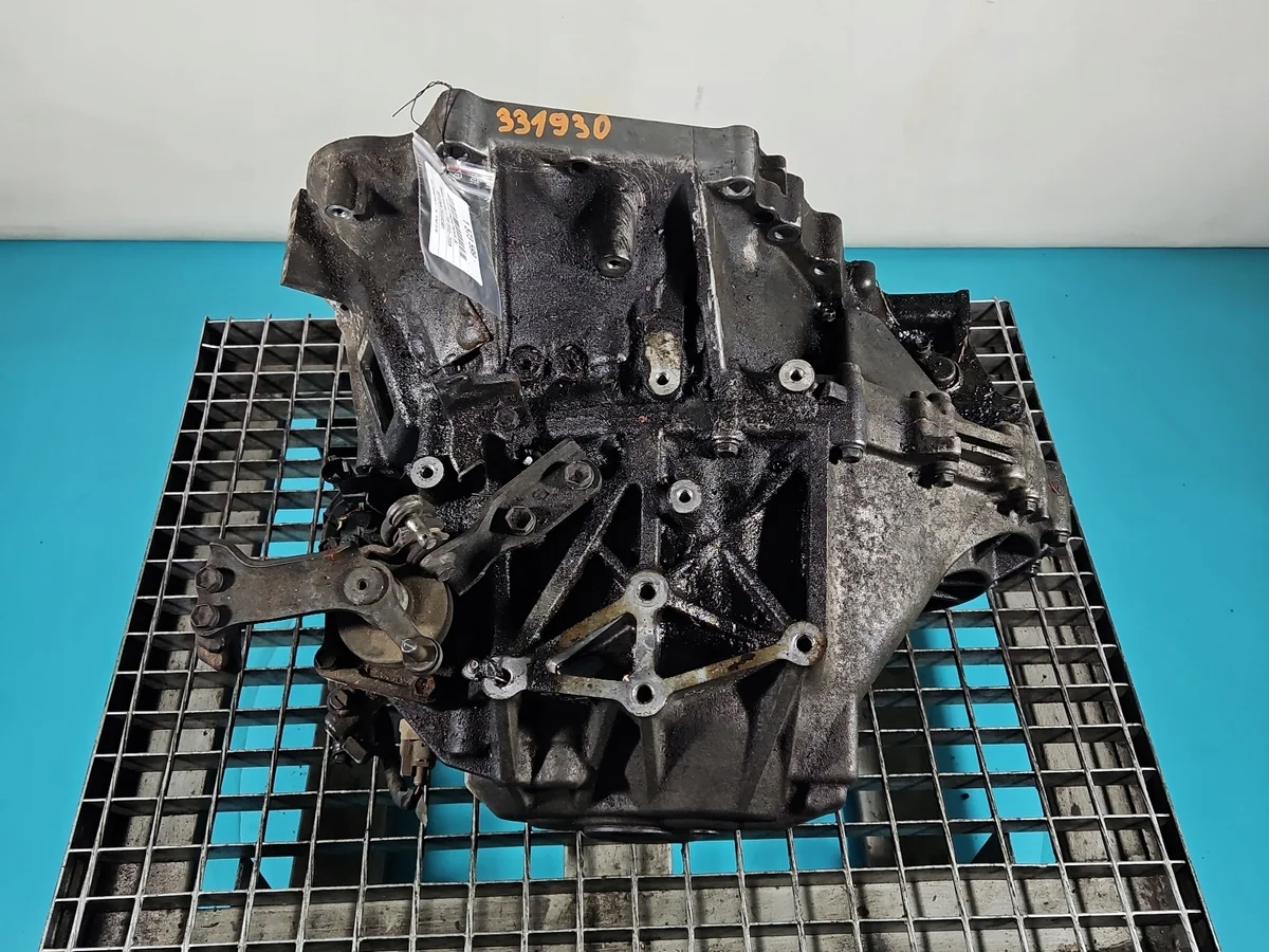 Getriebe Toyota Avensis II T25 2.0 D4D image 7