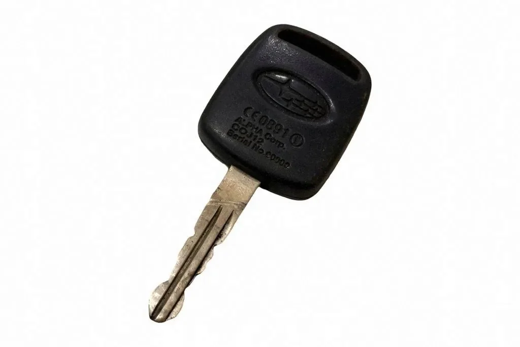 Subaru Forester SG Nyckel COJ12 Begagnad image 4