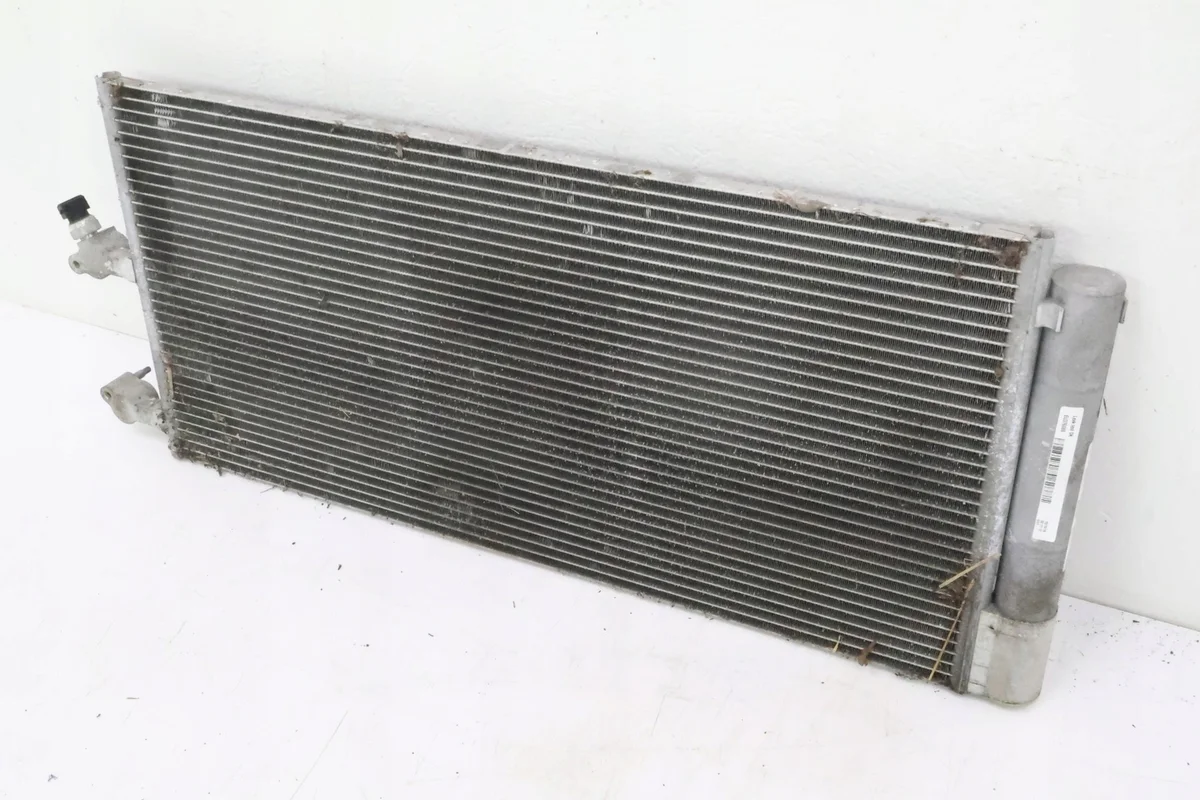 Condenseur clim Volvo V60 II 31686539 image 7