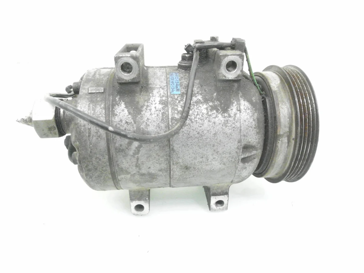 Compresseur clim Audi A4 B5 1.8