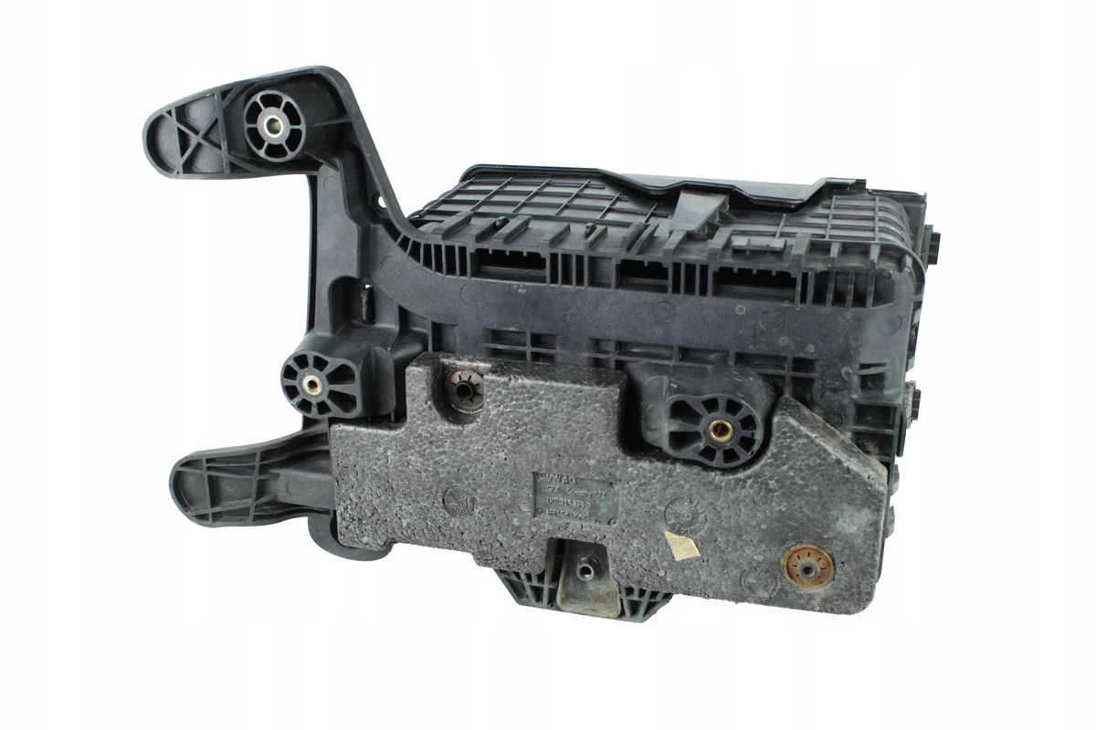 Base da Bateria VW Tiguan 5N 2.0 TDI Usada image 5