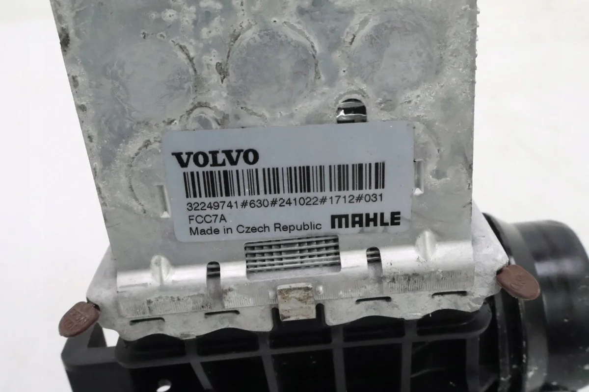 Intercooler Volvo XC60 XC90 V60 S60 V90 S90 image 6