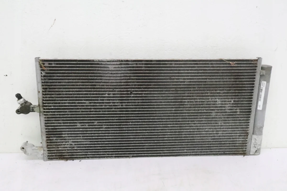 Volvo V60 II 2.0 T6 Airco Condensor image 4