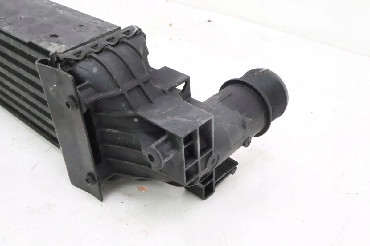 Intercooler Jeep Compass 1.6 MTJ 68394537AA image 7