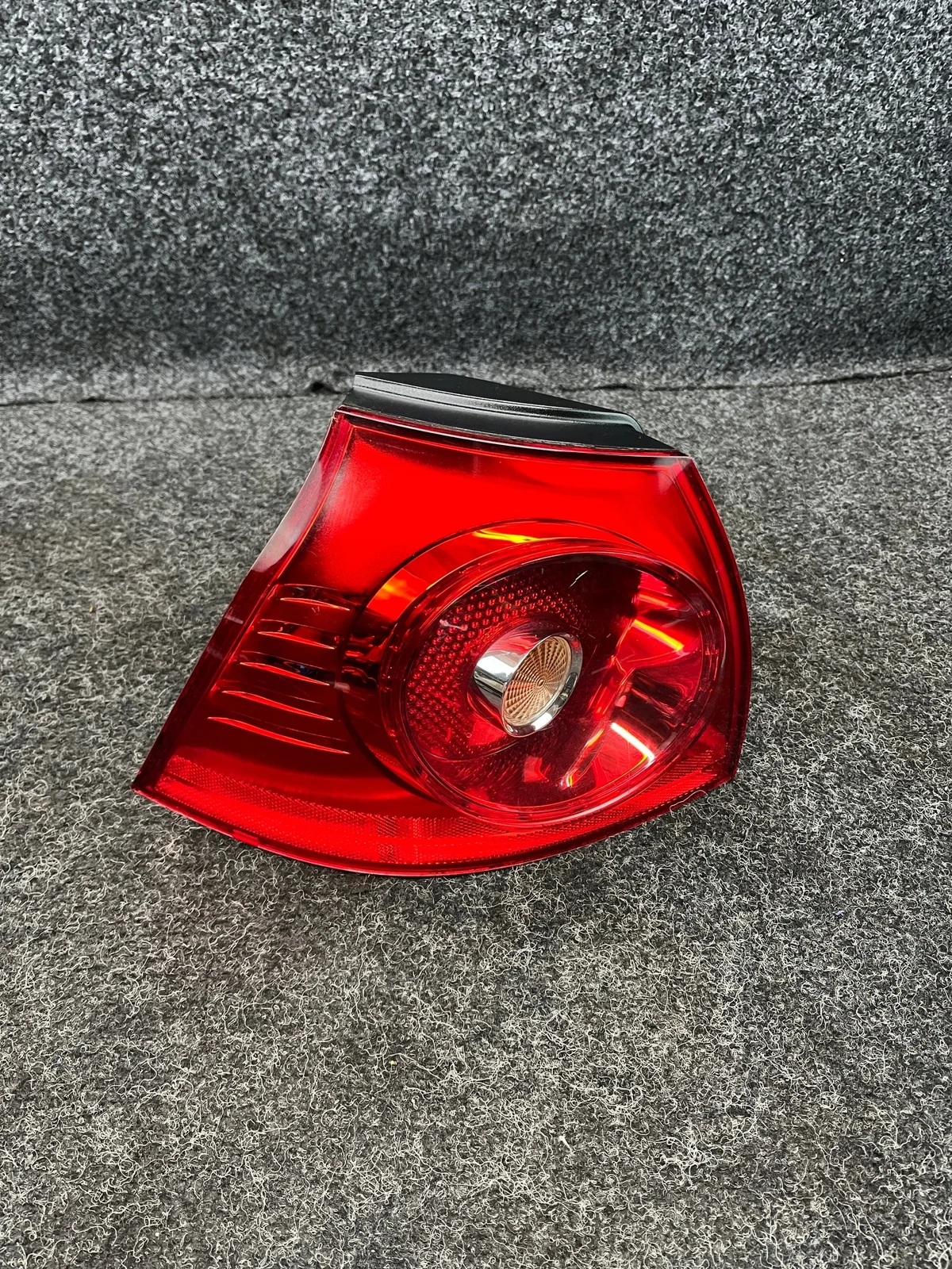 Fanale posteriore sinistro VW Golf V