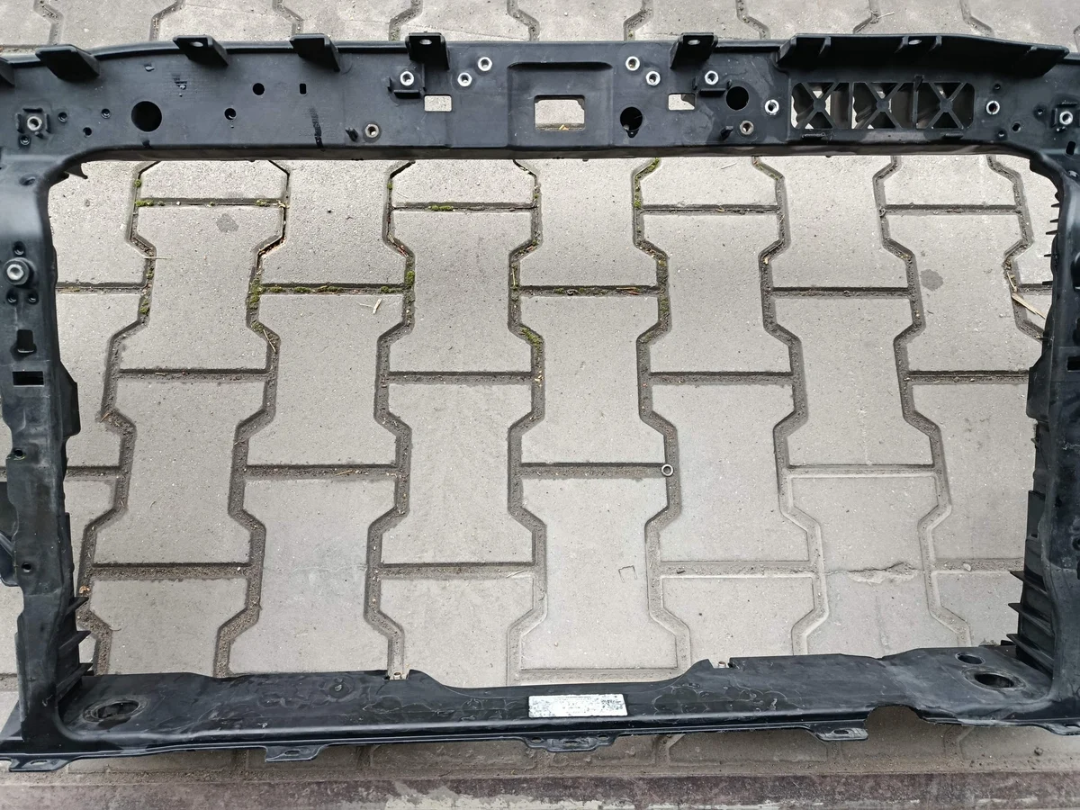 KIA XCEED PAS AVANT 64102-J7520 image 3
