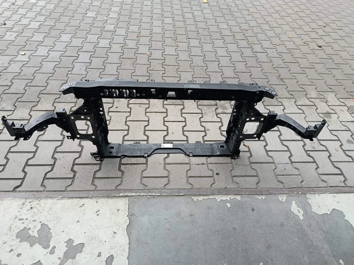KIA XCEED PAS AVANT 64102-J7520 image 5