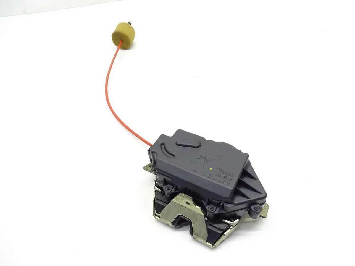 Fechadura Porta-Malas Mercedes ML W164 W211 Usada