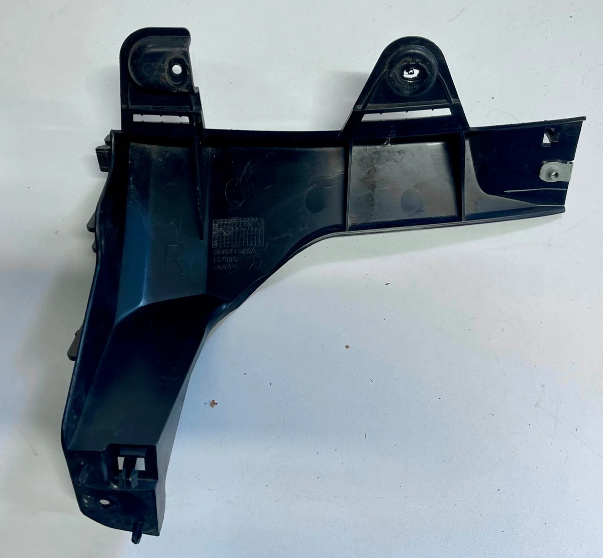 Jeep Cherokee KL höger bakre stötfångarsläde image 3