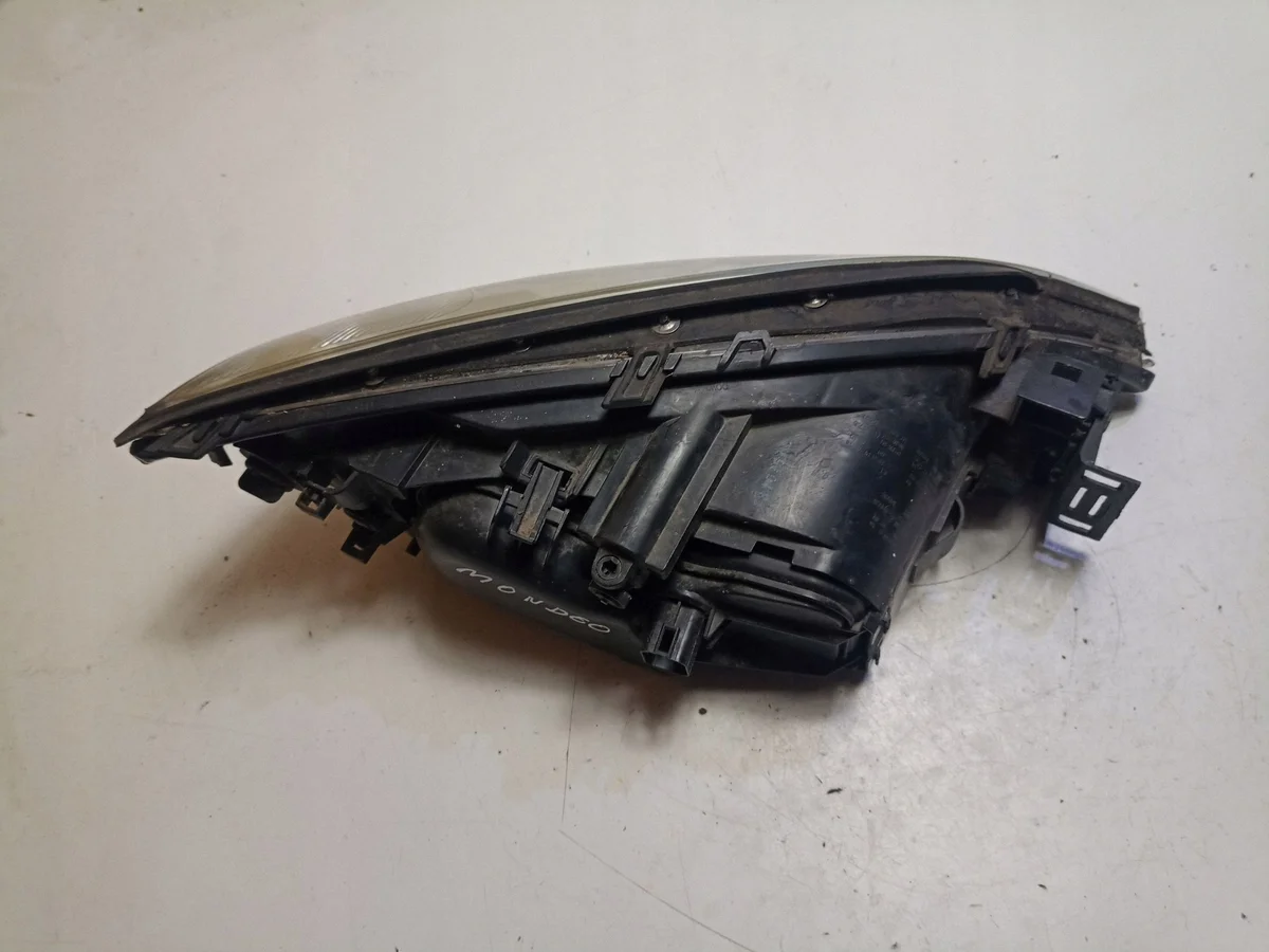Ford Mondeo MK3 Scheinwerfer Links Gebraucht image 4
