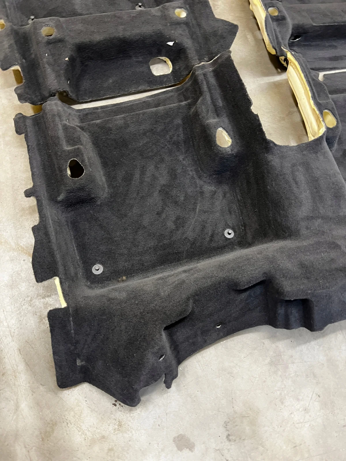 Tappeto interno Volvo XC60 II usato image 6