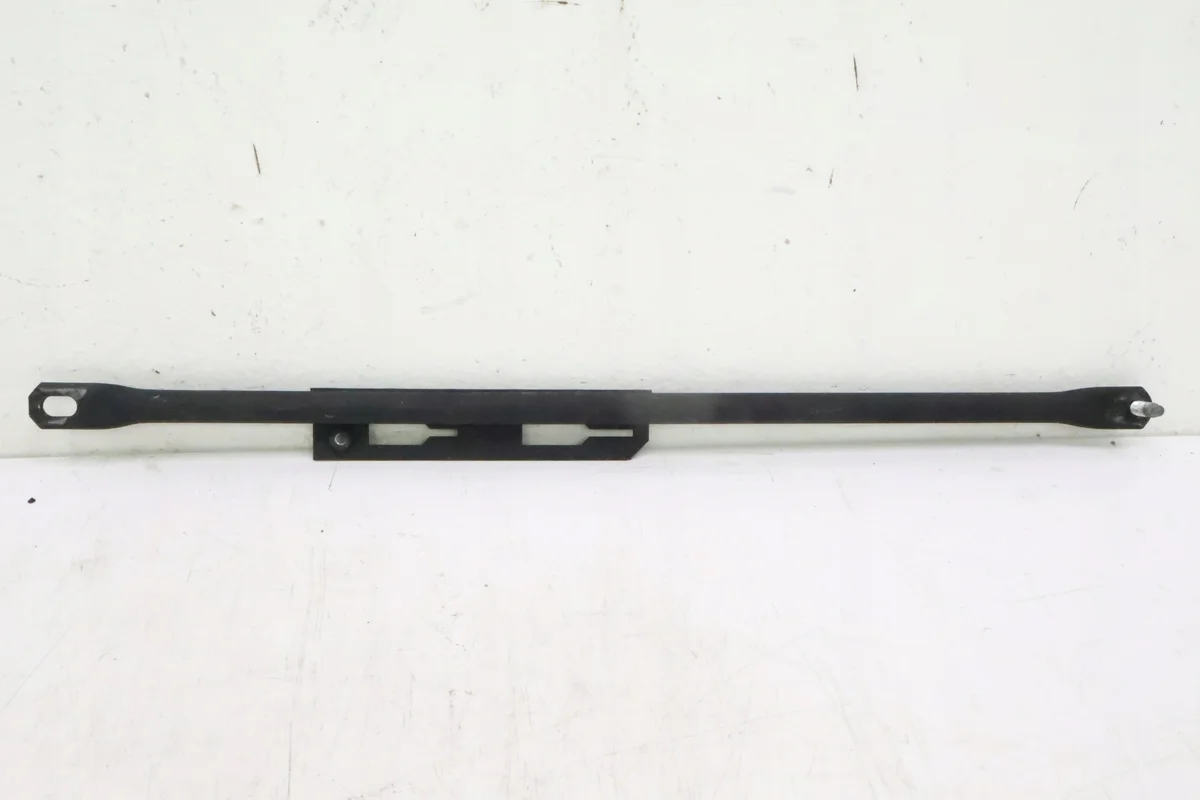 Volvo XC60 II Front Brace Left 31661561