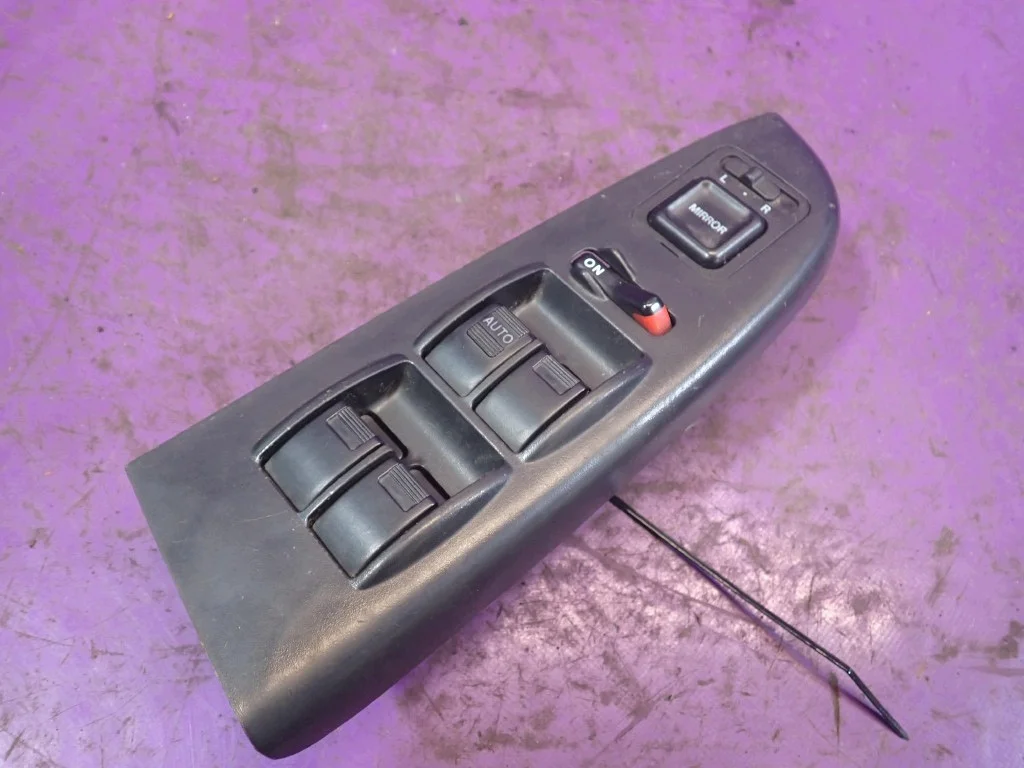 Honda Accord VI 00-02 LIFT lasin kytkin