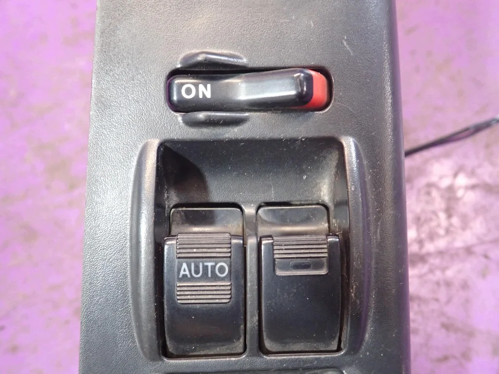 Honda Accord VI Schalter Fensterheber 83595S1AG210 image 3