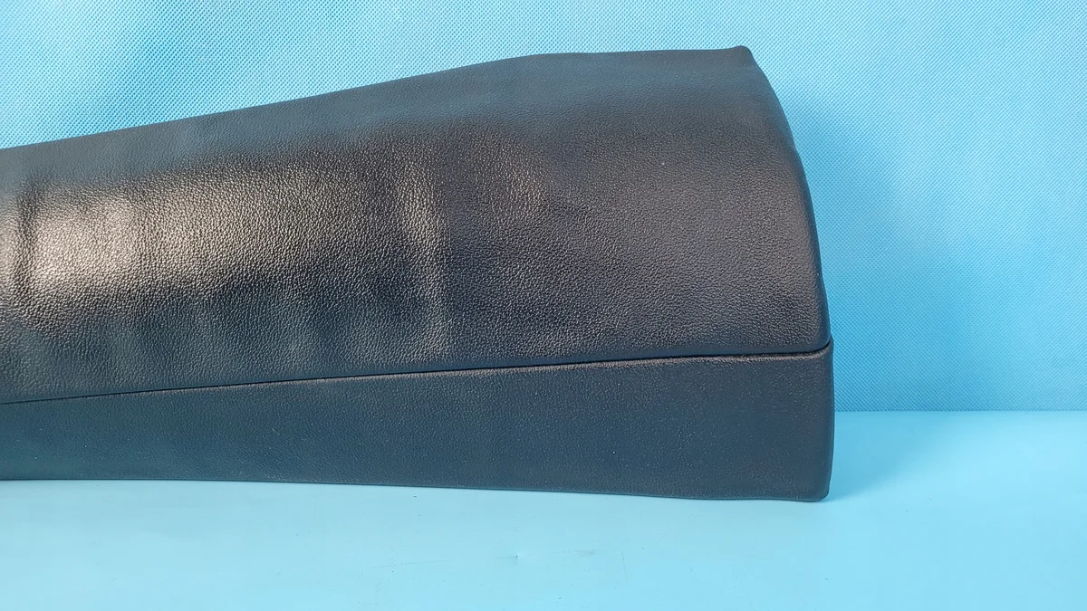 BMW X6 G06 Seitenverkleidung rechts Airbag thumbnail 3